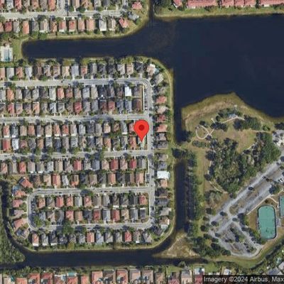 16201 Nw 18 Th St, Pembroke Pines, FL 33028