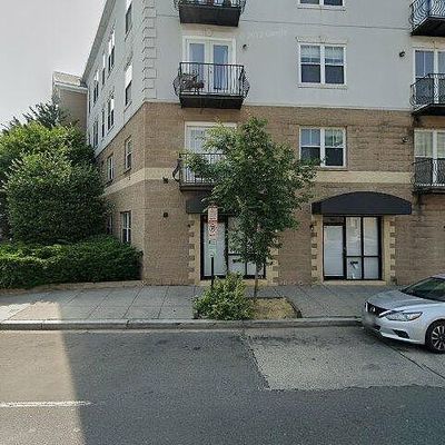 1629 L St Ne #101, Washington, DC 20002