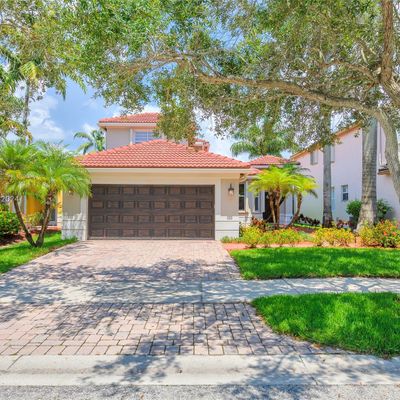 1632 Winterberry Ln, Weston, FL 33327