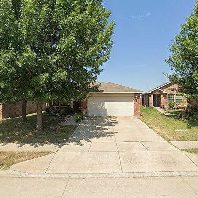 1633 Thorntree Ln, Justin, TX 76247