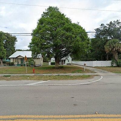 1931 Bacom Point Rd, Pahokee, FL 33476