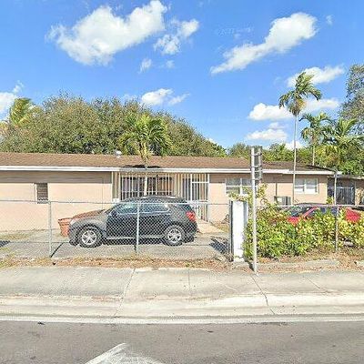 195 Nw 135 Th St, Miami, FL 33168