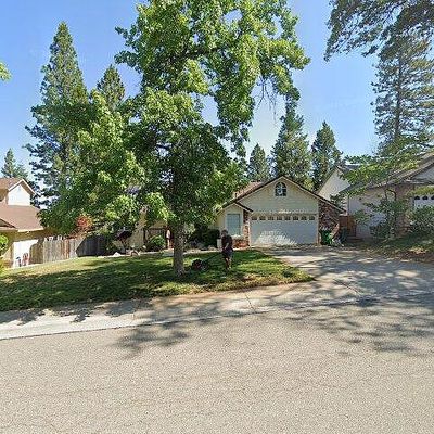 196 Northridge Dr, Grass Valley, CA 95945