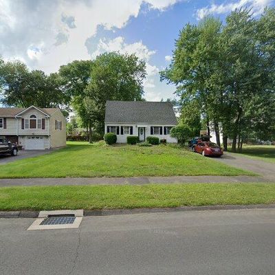 196 Pine Lane Ext, Windsor, CT 06095