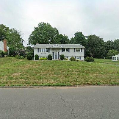 198 Tremont St, Newington, CT 06111