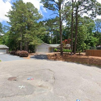 2 Post Ct, Pinehurst, NC 28374