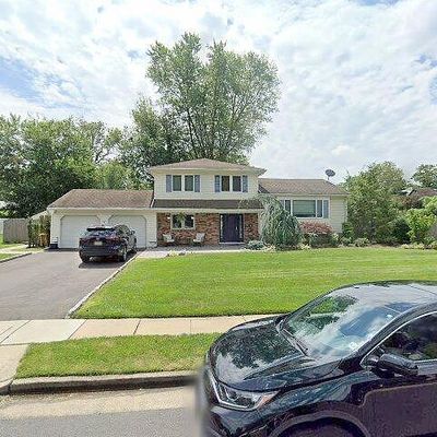 2 Putnam Rd, East Brunswick, NJ 08816