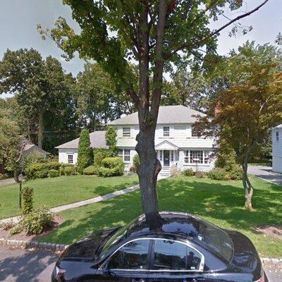 20 Byron Rd, Short Hills, NJ 07078