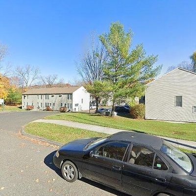 20 Oakland Ave #10 C, Danbury, CT 06810