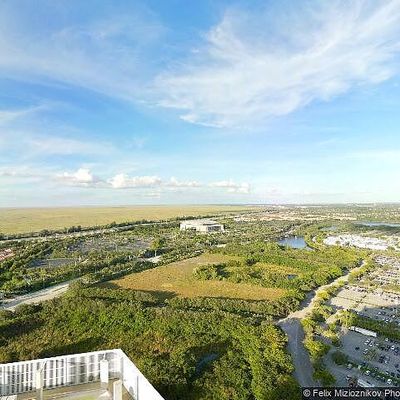 2000 Metropica Way #811, Sunrise, FL 33323