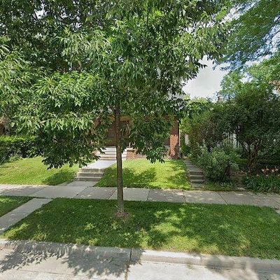 2004/2006 E Edgewood Ave, Shorewood, WI 53211