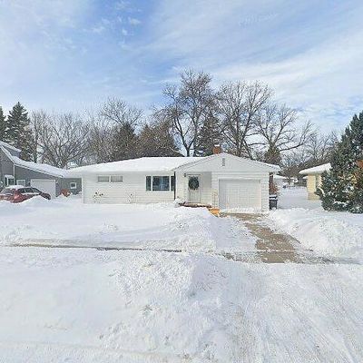 2009 7 Th St S, Moorhead, MN 56560