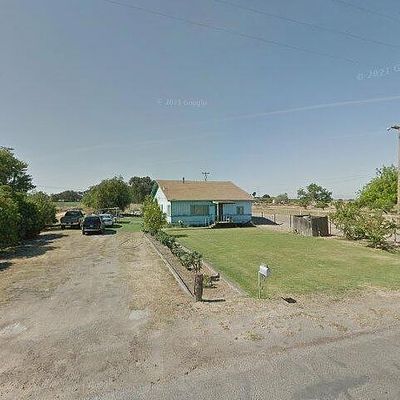 20107 Lacey Blvd, Lemoore, CA 93245