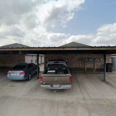 2011 Bracey St, Mission, TX 78572