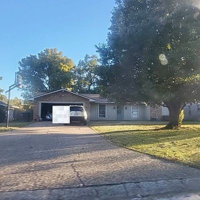 202 Benoist Cir, Bossier City, LA 71111