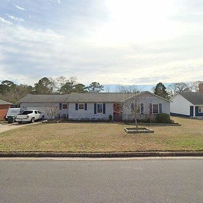 203 Cedar Dr, Enterprise, AL 36330