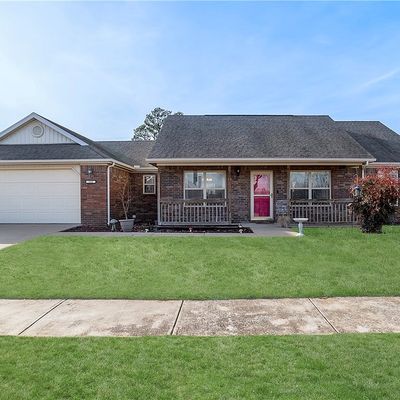 203 Cherry St, Pea Ridge, AR 72751