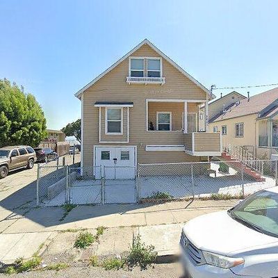 2031 E 26 Th St, Oakland, CA 94606