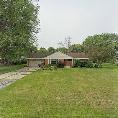 205 N 165 Th St, Brookfield, WI 53005