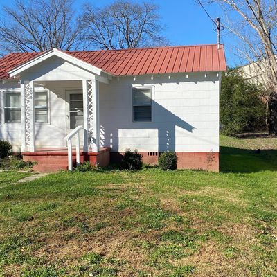 206 S Clinch St, Woodbury, TN 37190