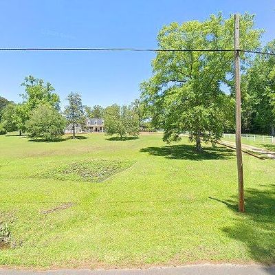 207 Pearce Rd, Pineville, LA 71360