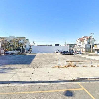 208 E Maple Ave, Wildwood, NJ 08260