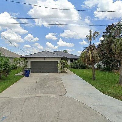 2080 E Tobago Cir, Fort Myers, FL 33905