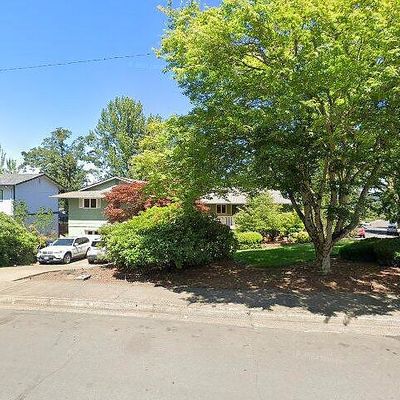 2085 Trillium St, Eugene, OR 97405