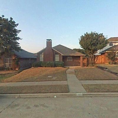 1810 Water Oak Dr, Lewisville, TX 75067