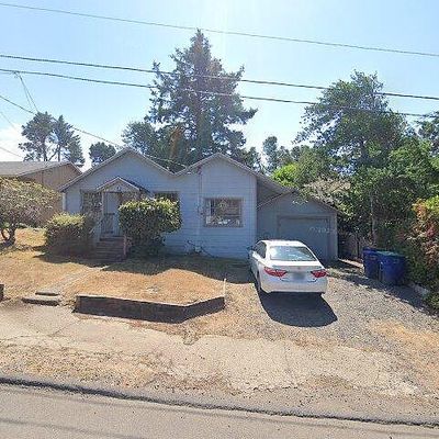 1824 Nw 26 Th St, Lincoln City, OR 97367