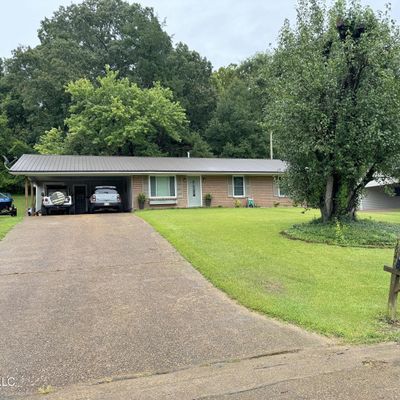 1840 Woodlawn Ave, Yazoo City, MS 39194