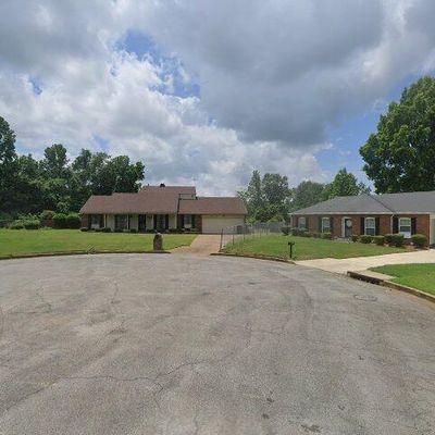 185 Horse Shoe Cv, Memphis, TN 38109