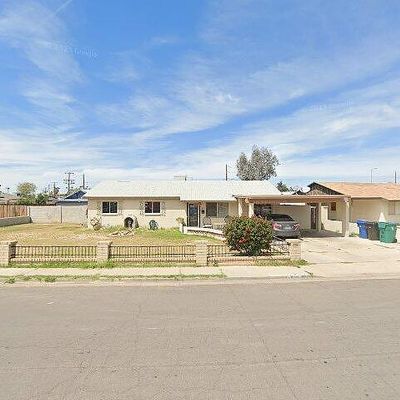 1852 N Grand, Mesa, AZ 85201