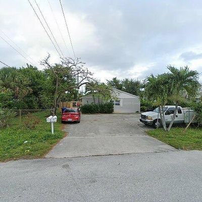 188 W 15 Th St, Riviera Beach, FL 33404