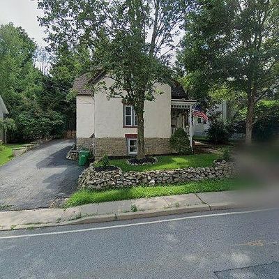 19 Diller Ave, Newton, NJ 07860