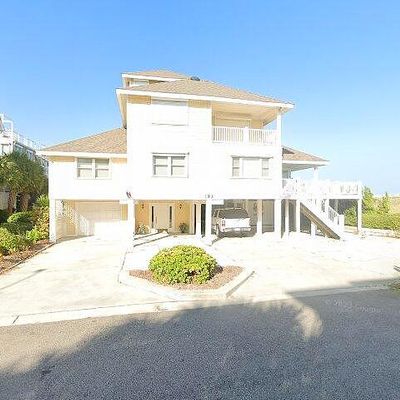 19 Oxford St W, Wrightsville Beach, NC 28480