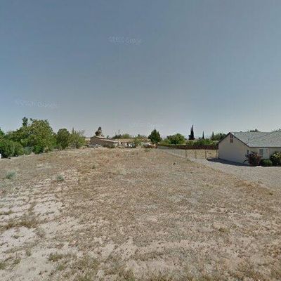 19056 Goleta St, Hesperia, CA 92345