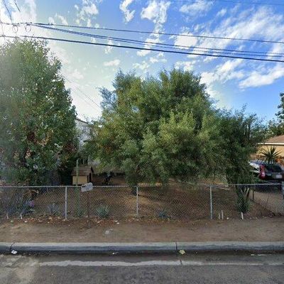 1915 Kentucky St, Bakersfield, CA 93305