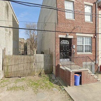 1919 N Uber St, Philadelphia, PA 19121