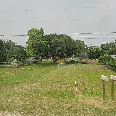 1920 County Road 206, Bay City, TX 77414