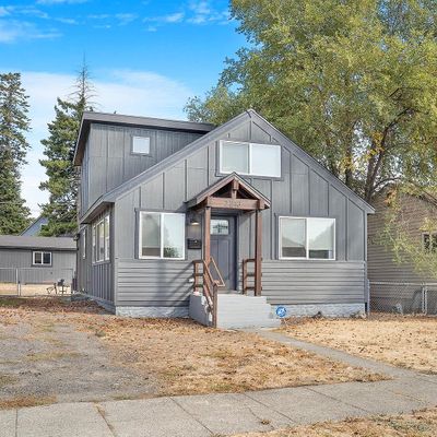 2213 E Gordon Ave, Spokane, WA 99207