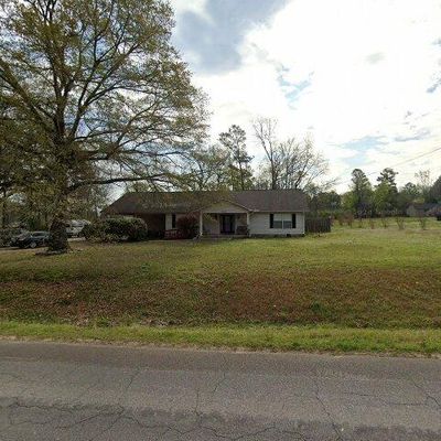 2215 Old Wire Rd, Camden, AR 71701