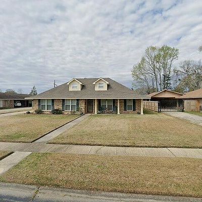 2225 Monaco Dr, Baton Rouge, LA 70815