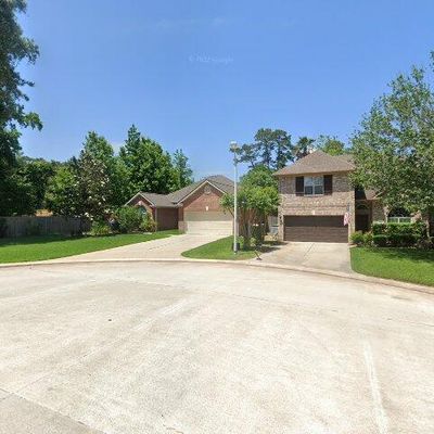 2226 Highpoint Mdw, Conroe, TX 77304