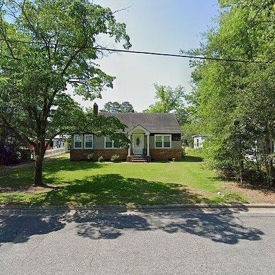 224 E Clay St, Whiteville, NC 28472