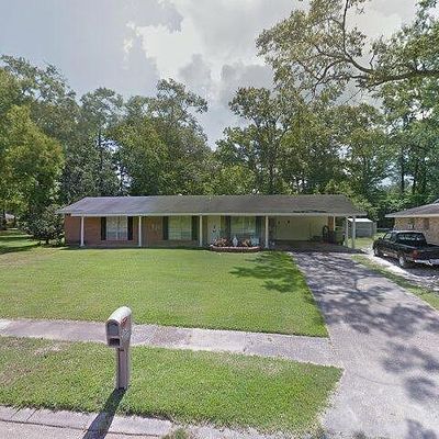 224 Mowad Dr, Oakdale, LA 71463