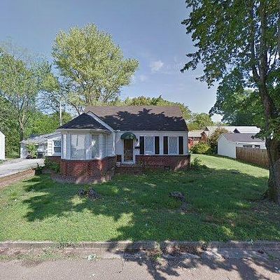 226 Marshall St, Martin, TN 38237