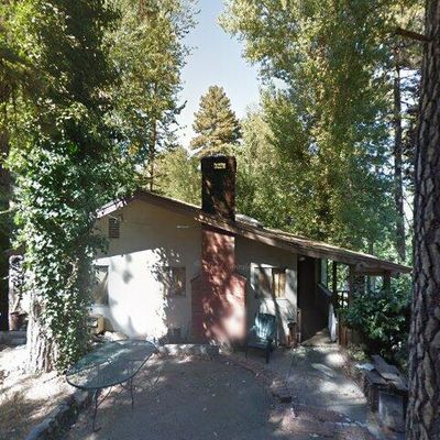 22846 Laurel Ln, Crestline, CA 92325