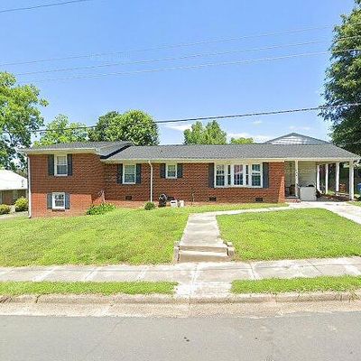 229 Byrd St, Troy, NC 27371