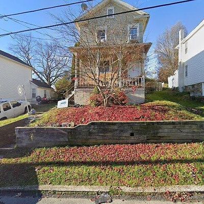 229 Reynolds St, Plymouth, PA 18651